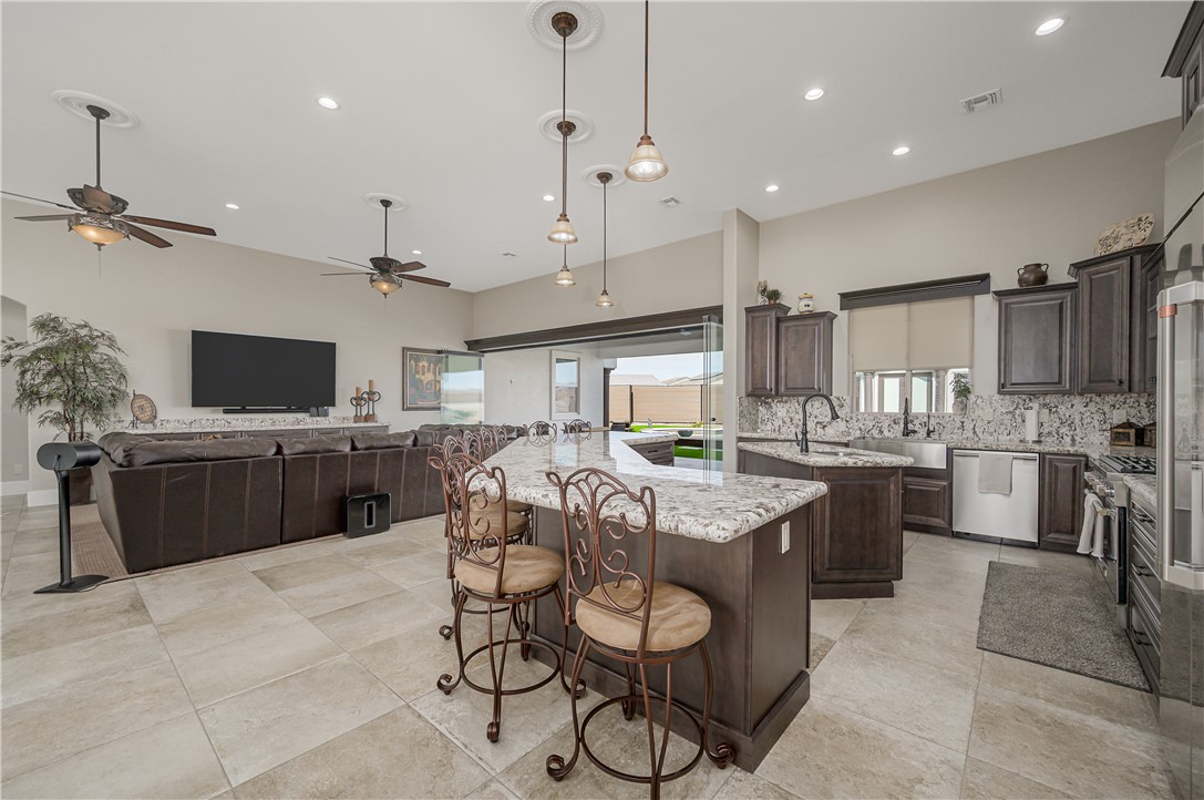 5645 S Chickasaw Avenue