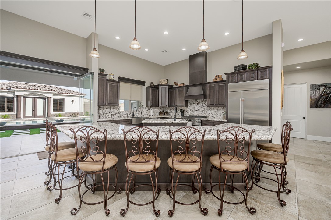 5645 S Chickasaw Avenue