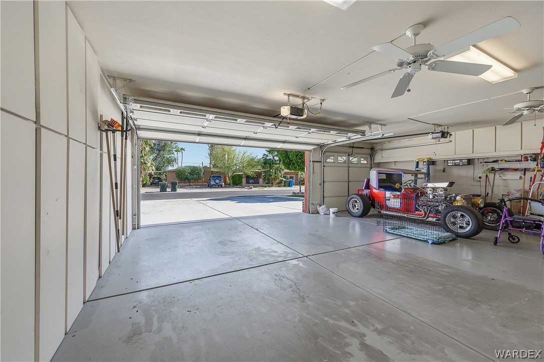 1811 Riverside Drive