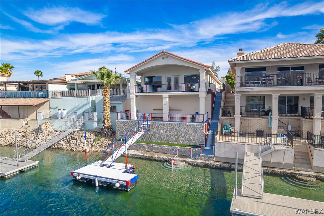 1811 Riverside Drive