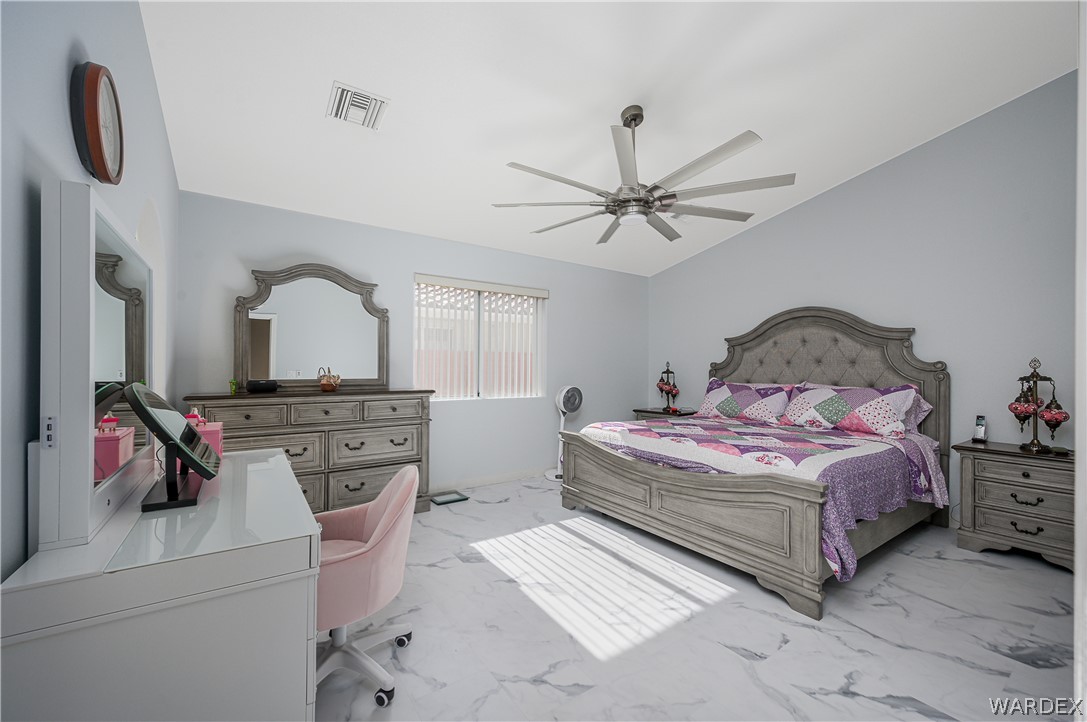 1811 Riverside Drive