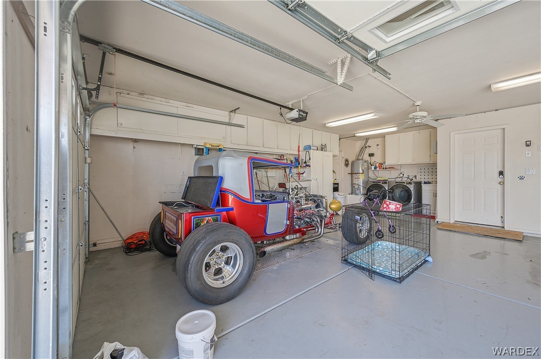 1811 Riverside Drive