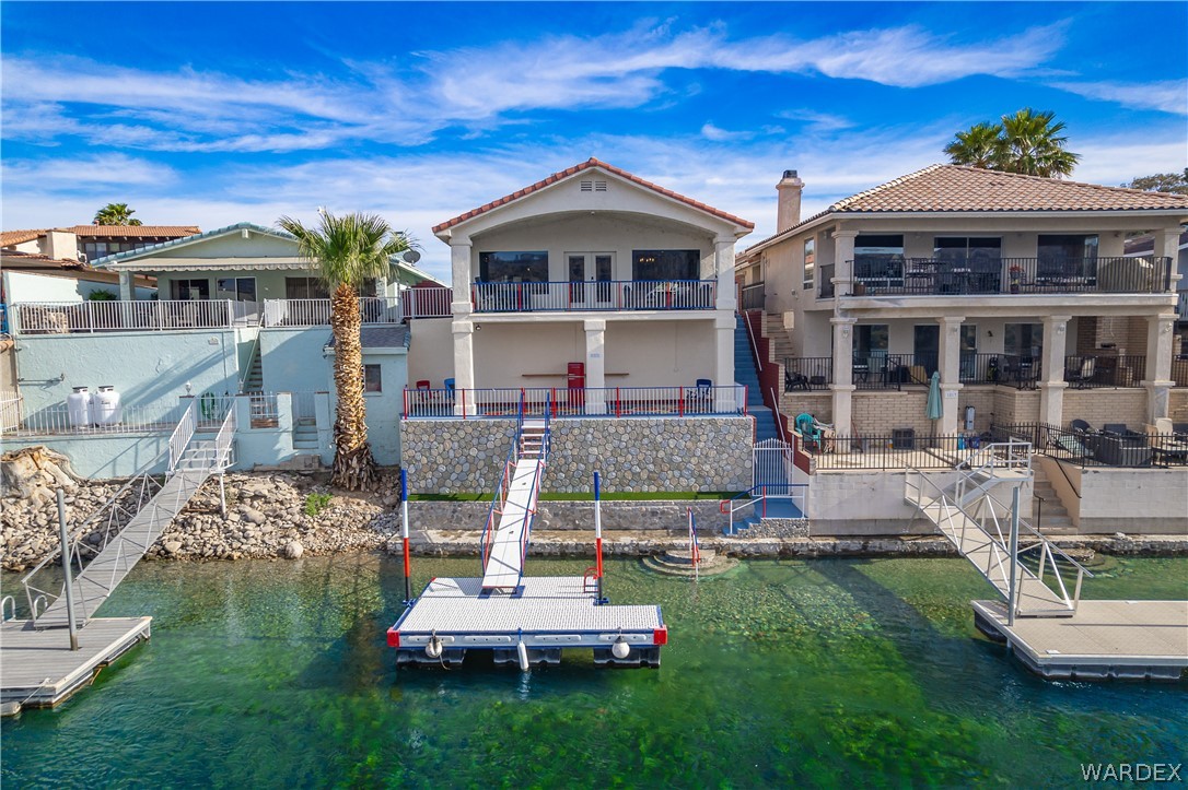 1811 Riverside Drive