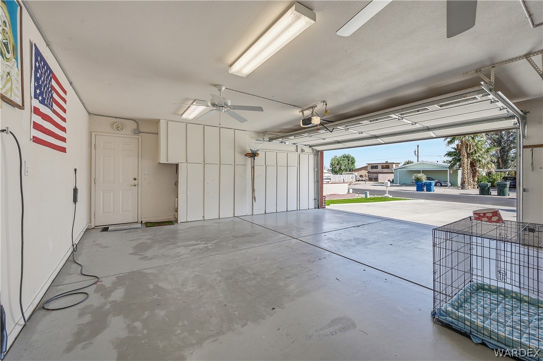 1811 Riverside Drive