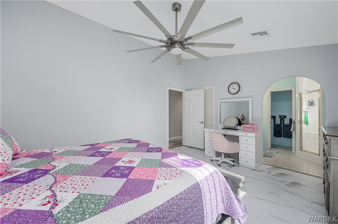 1811 Riverside Drive