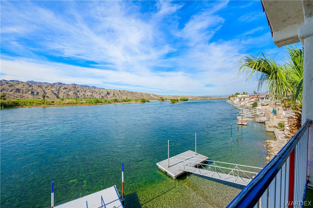 1811 Riverside Drive