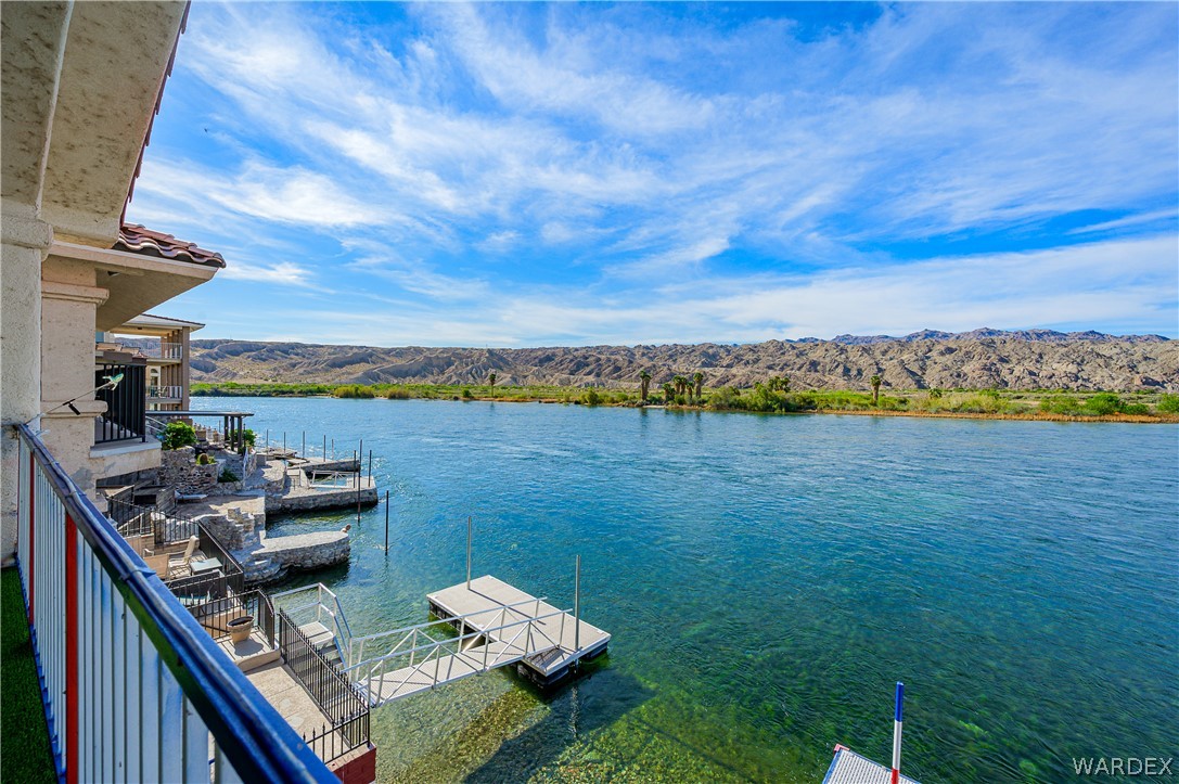 1811 Riverside Drive