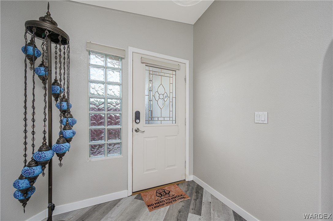 1811 Riverside Drive