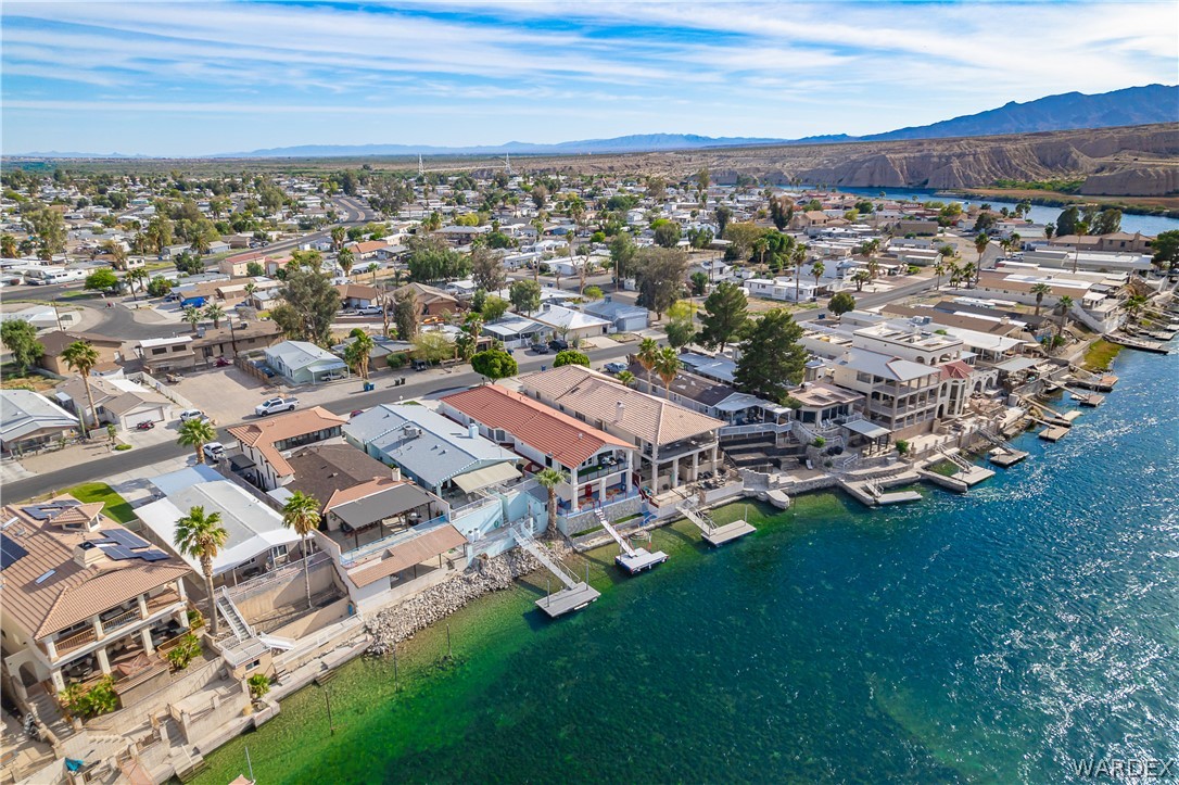 1811 Riverside Drive