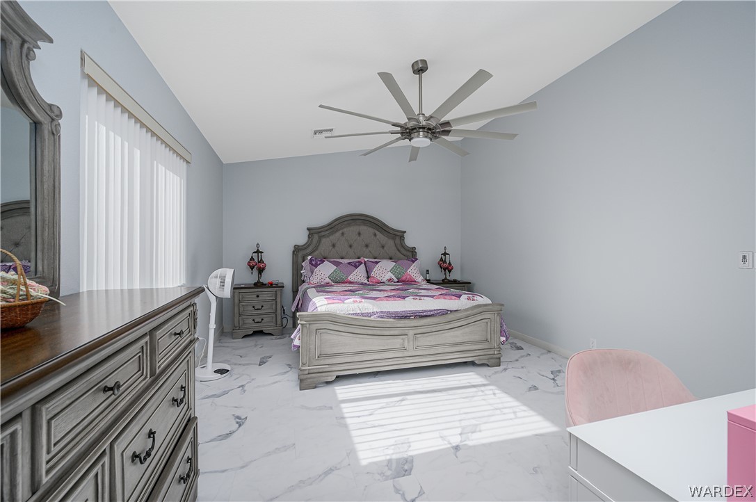 1811 Riverside Drive