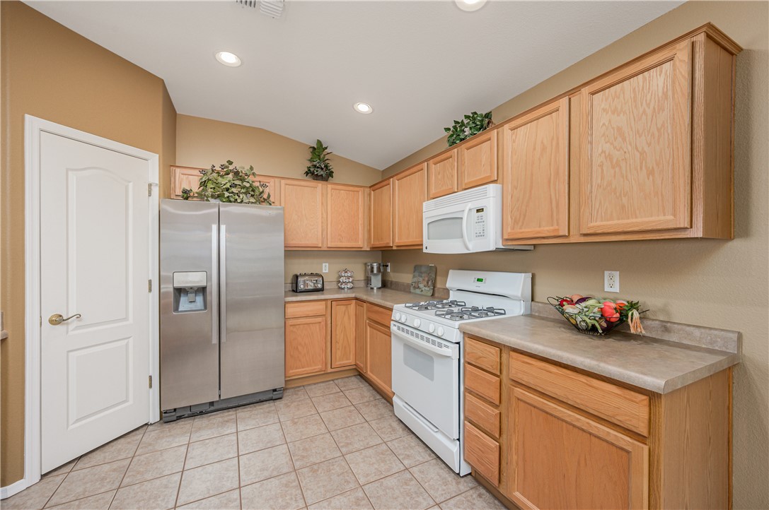 2415 Topanga Drive