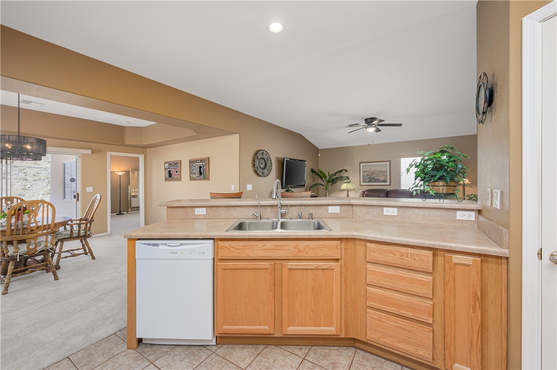 2415 Topanga Drive