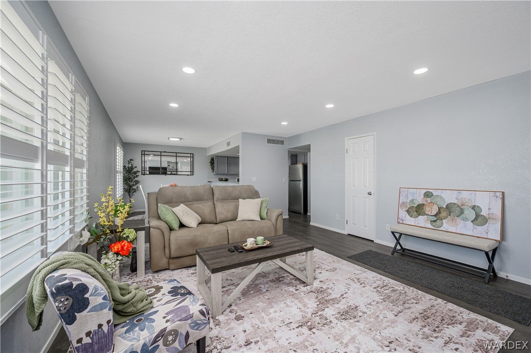 1800 Clubhouse Drive Unit F62