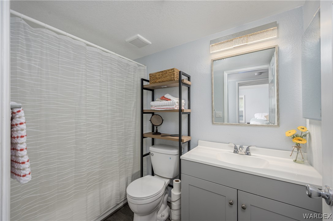 1800 Clubhouse Drive Unit F62