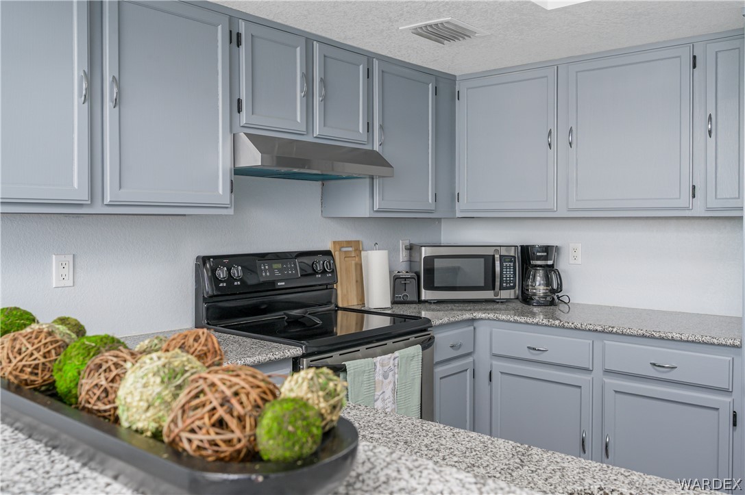 1800 Clubhouse Drive Unit F62
