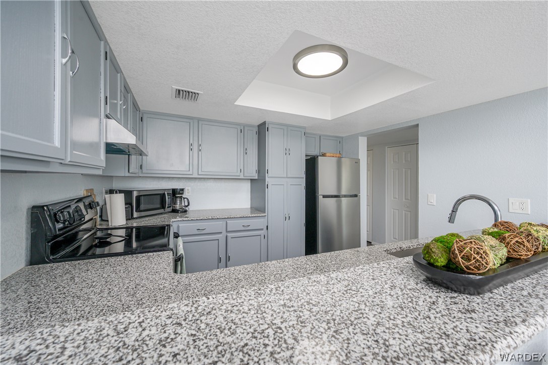 1800 Clubhouse Drive Unit F62