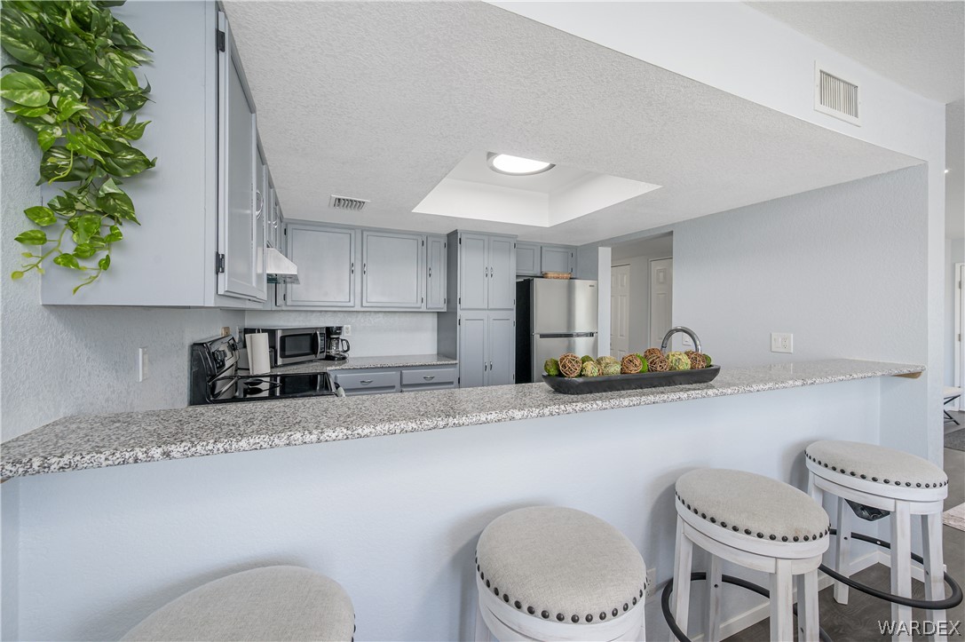 1800 Clubhouse Drive Unit F62