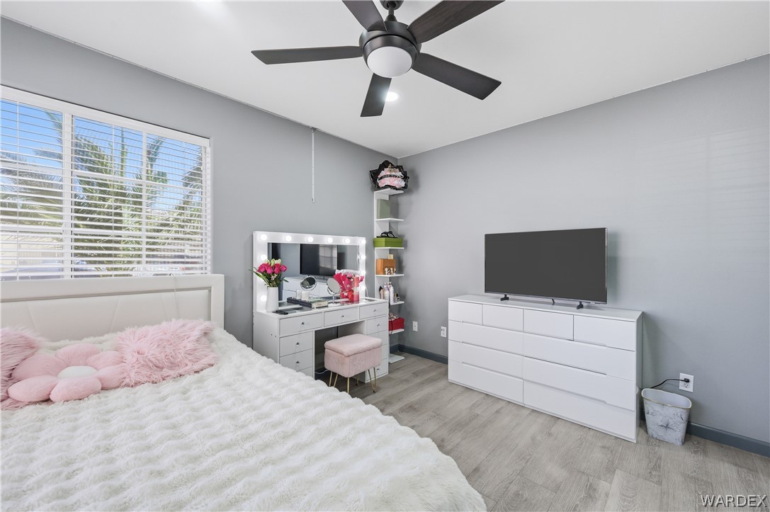 1951 E Pyramid Lake Place