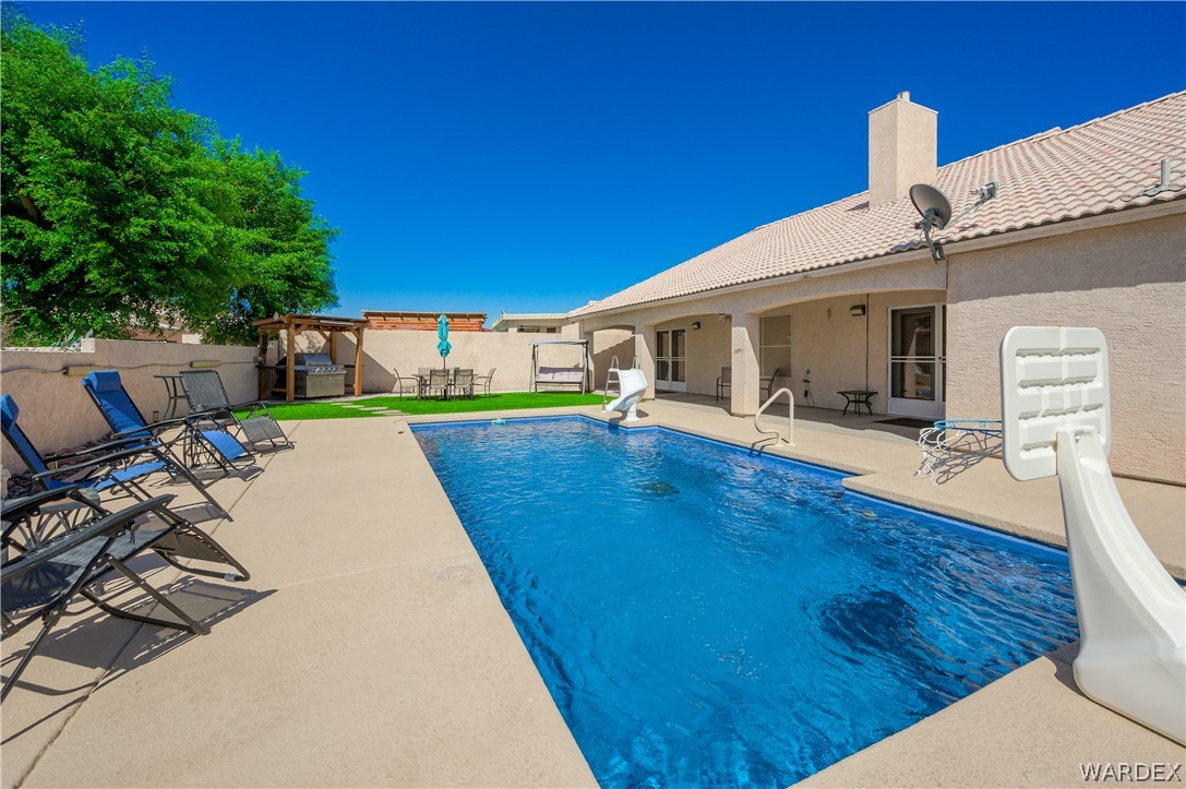 1951 E Pyramid Lake Place