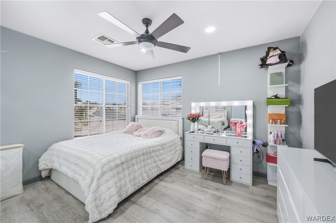 1951 E Pyramid Lake Place