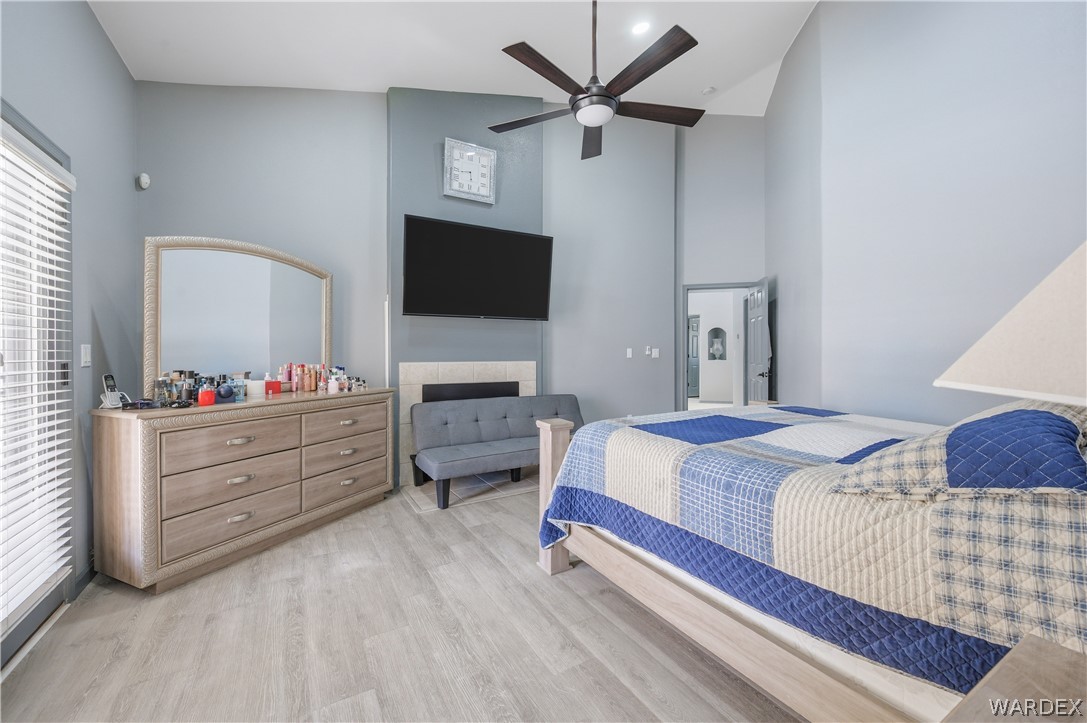 1951 E Pyramid Lake Place