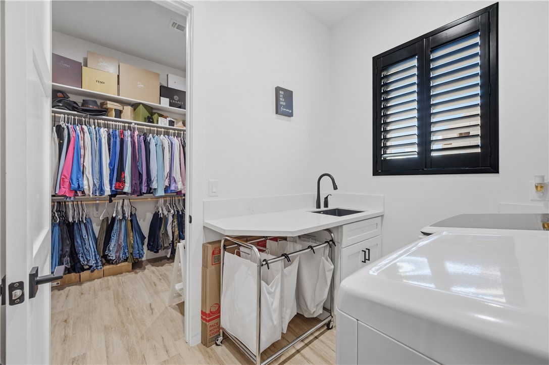 2717 Port Isabel Way