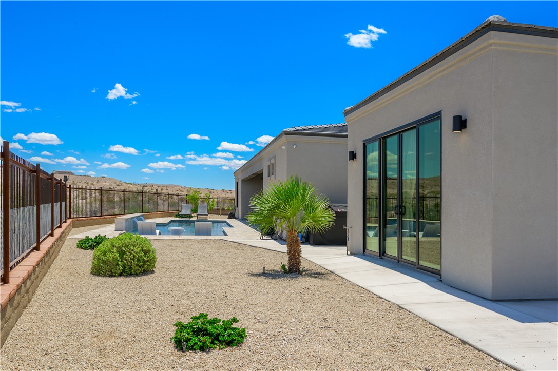 2717 Port Isabel Way