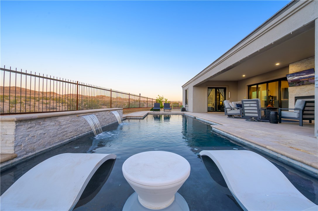 2717 Port Isabel Way