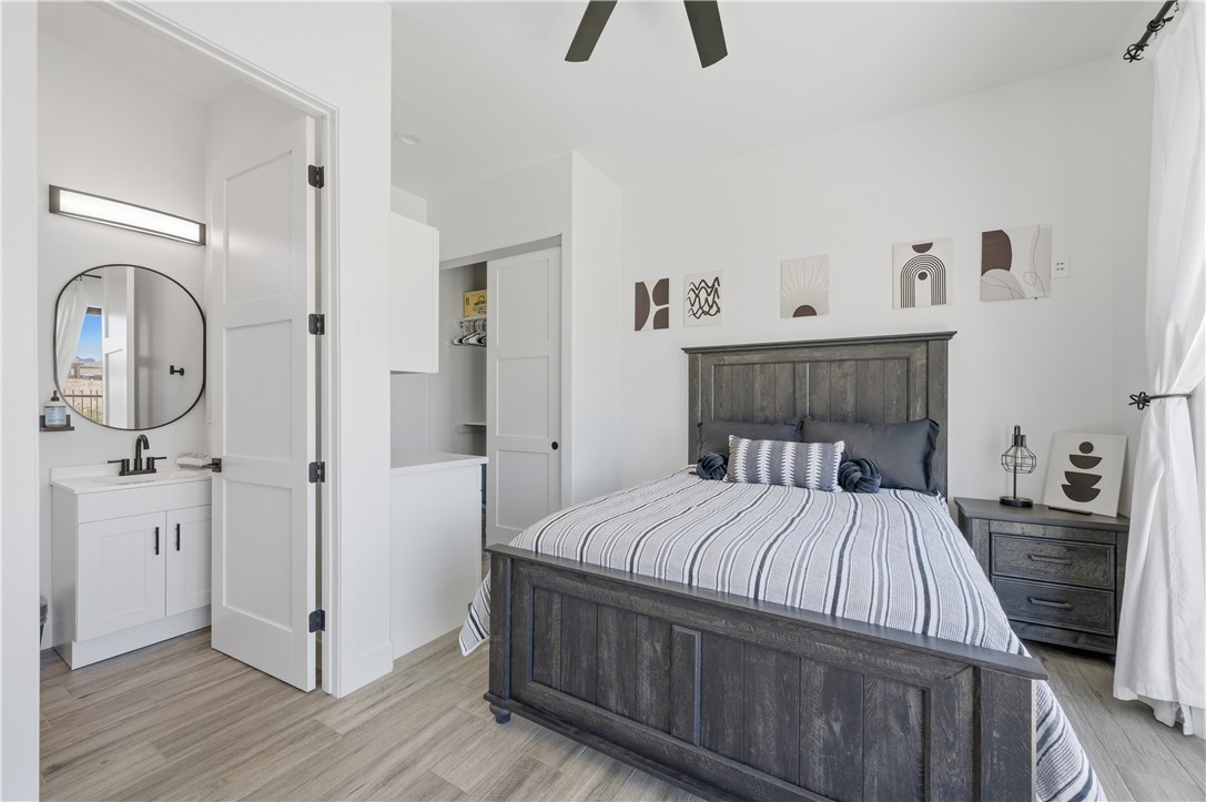 2717 Port Isabel Way