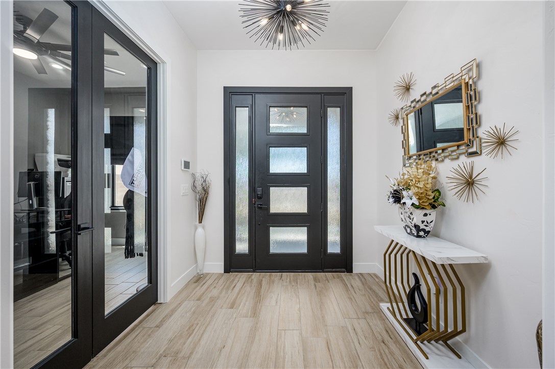 2717 Port Isabel Way