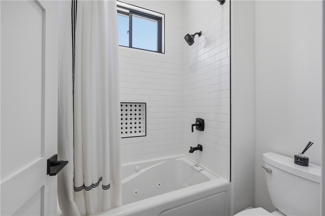 2717 Port Isabel Way