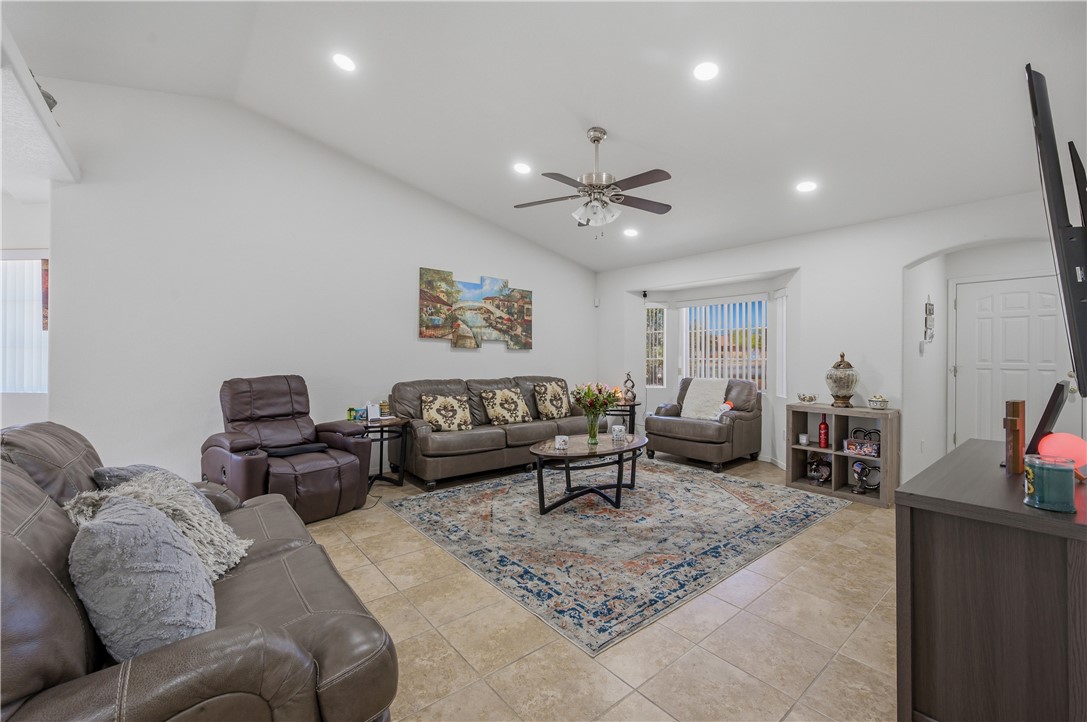 4995 S Via Colinas Drive