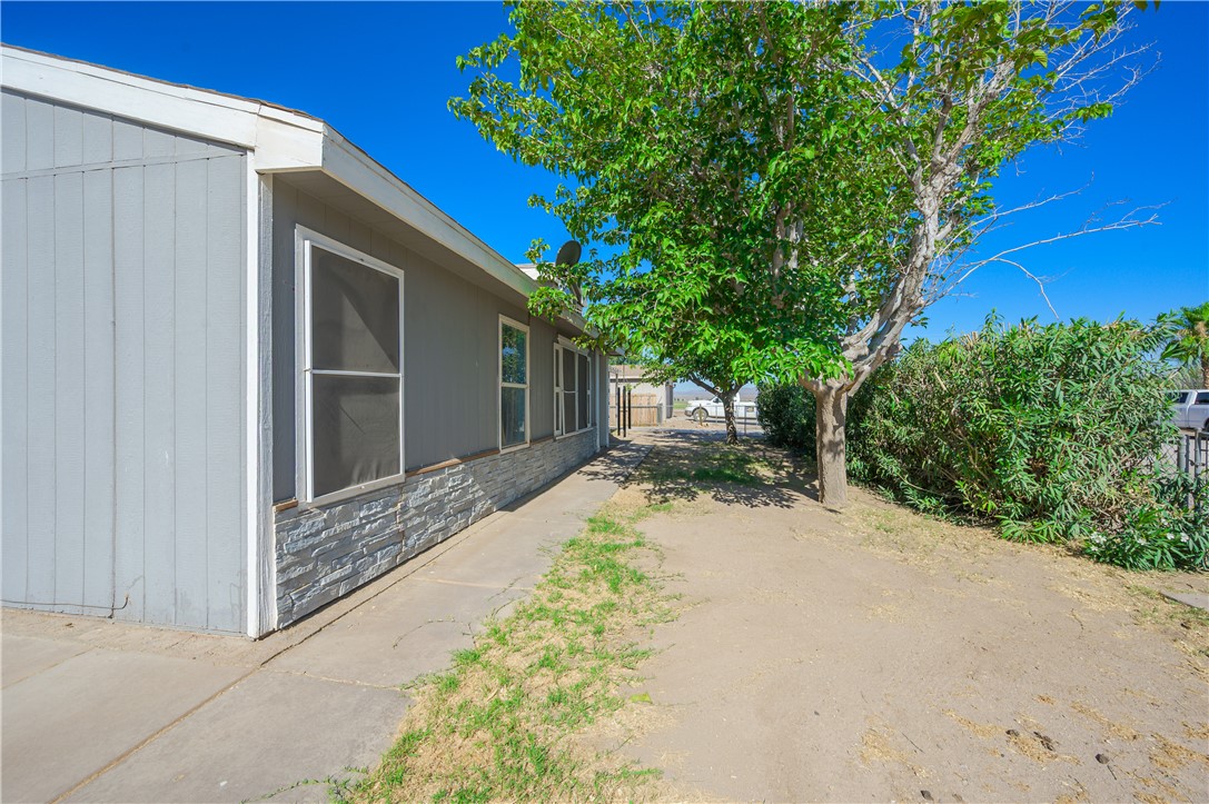 2016 E Hackamore Drive