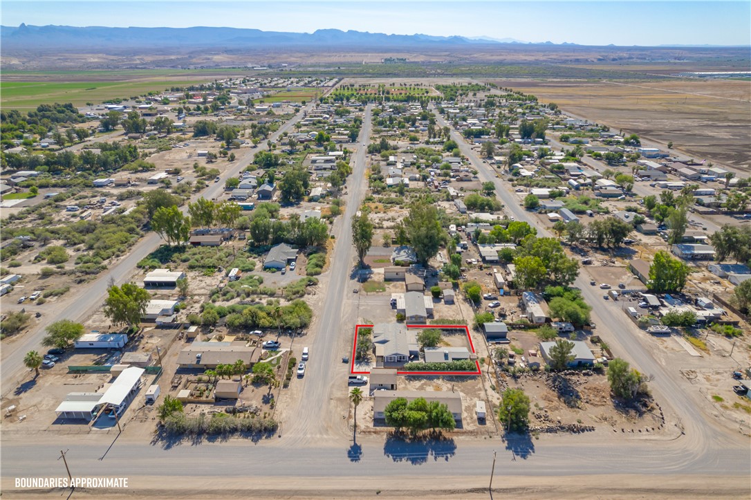 2016 E Hackamore Drive