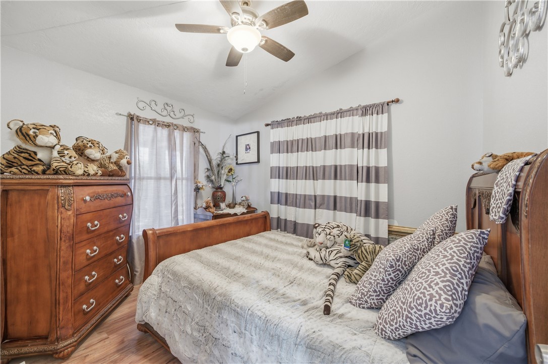 2016 E Hackamore Drive