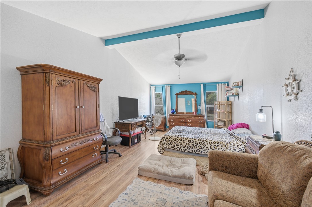 2016 E Hackamore Drive