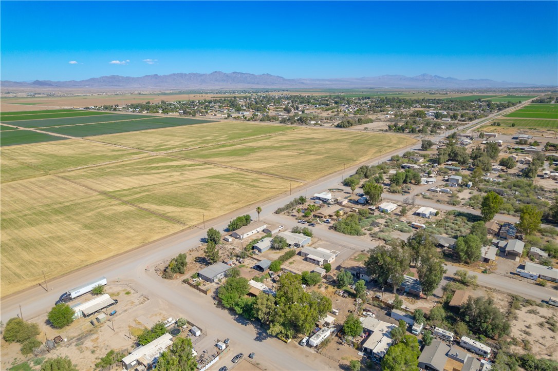 2016 E Hackamore Drive