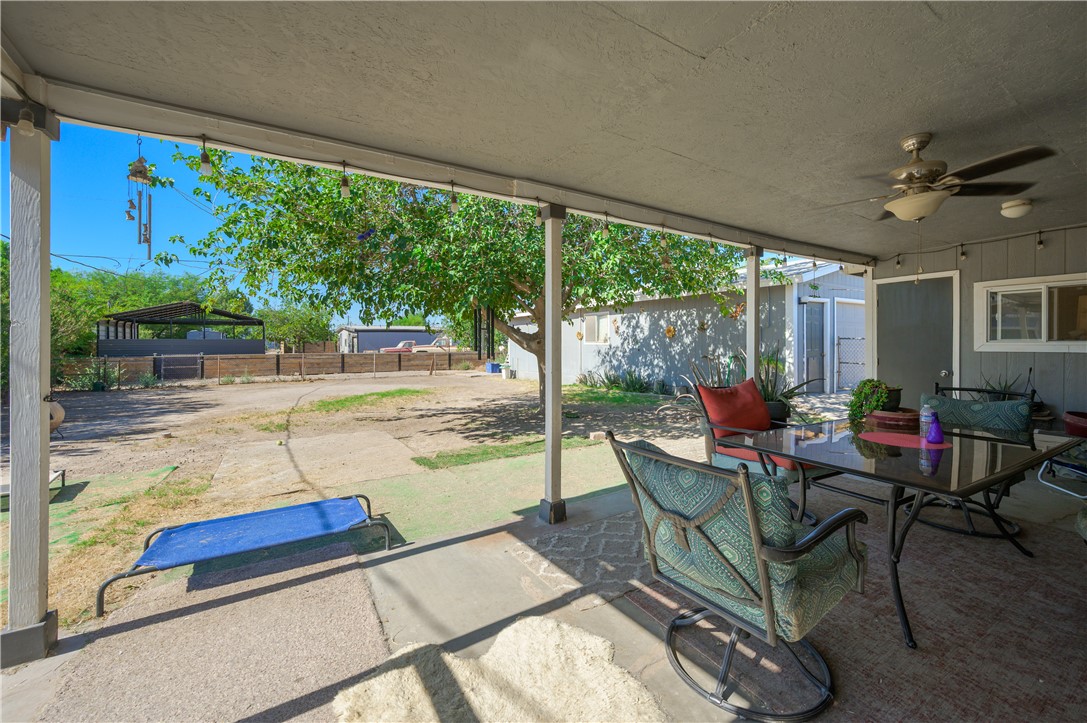 2016 E Hackamore Drive