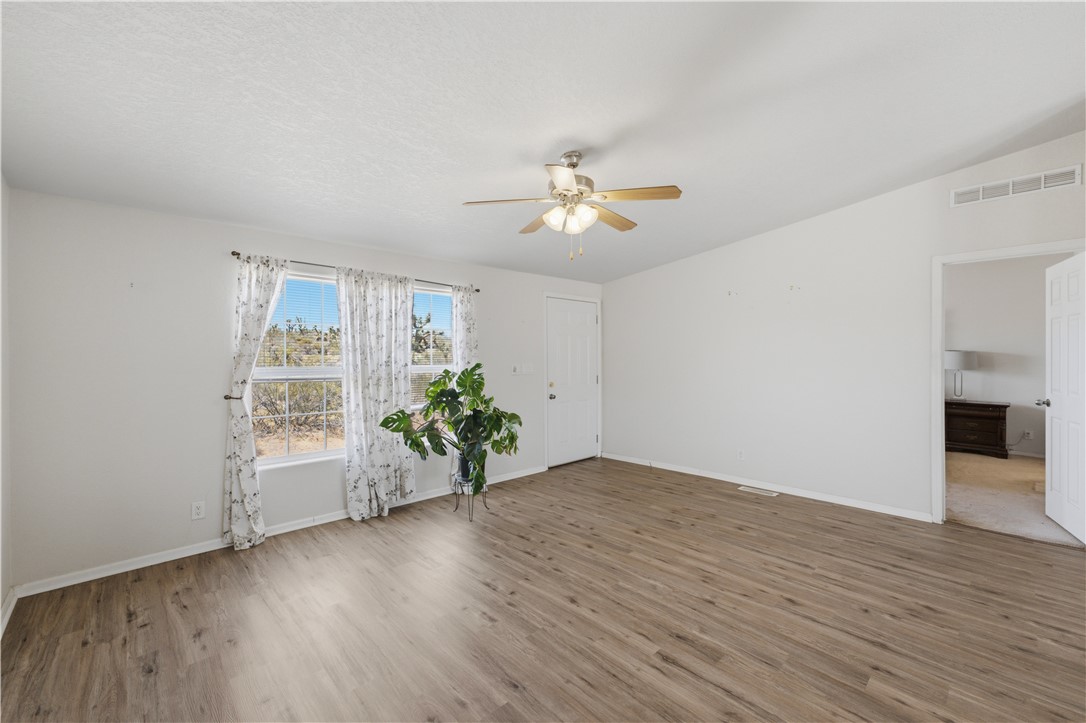 30 W Calico Drive