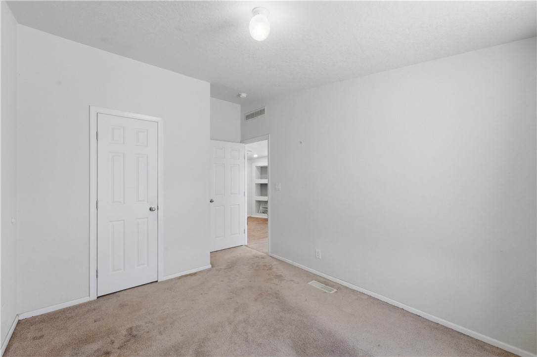 30 W Calico Drive