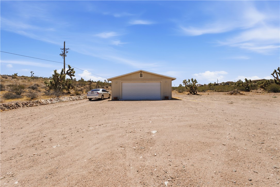 30 W Calico Drive