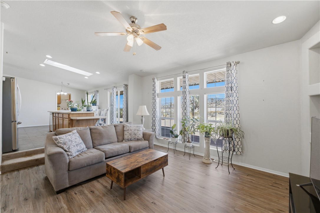 30 W Calico Drive