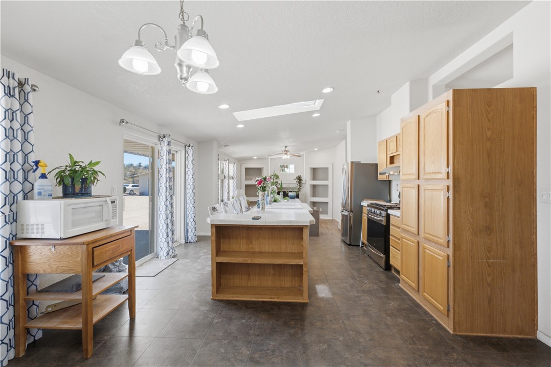 30 W Calico Drive