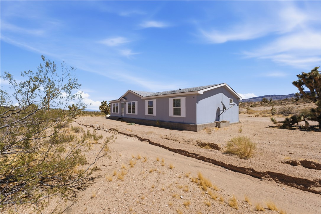 30 W Calico Drive