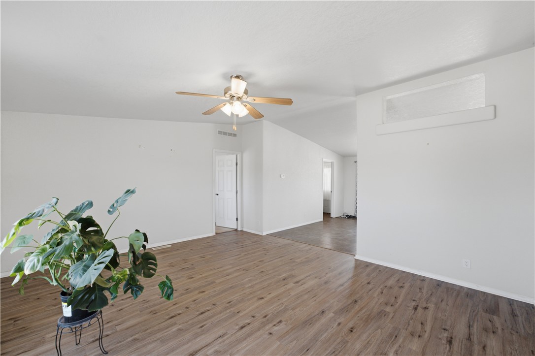 30 W Calico Drive