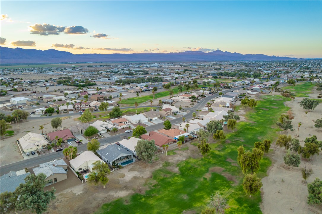 5708 S Desert Lakes Drive