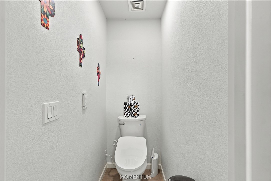 1208 E Cactus Valley Drive