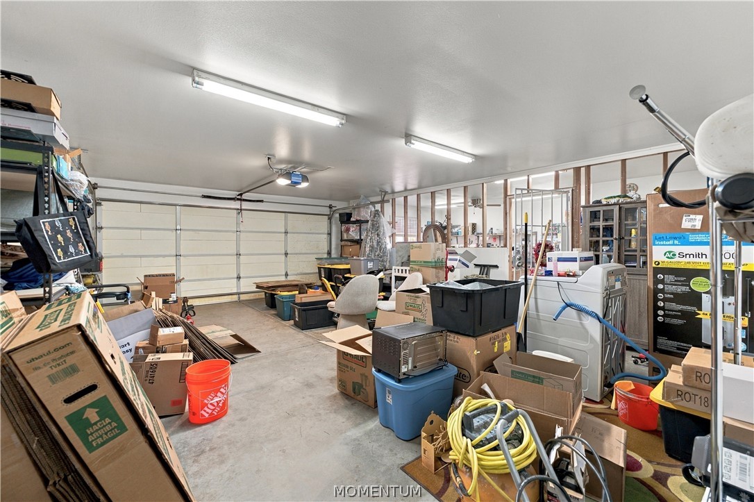1208 E Cactus Valley Drive