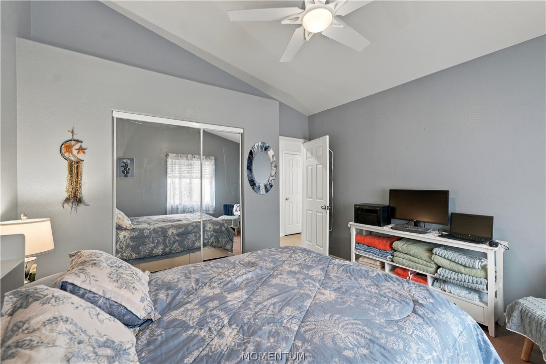 1208 E Cactus Valley Drive