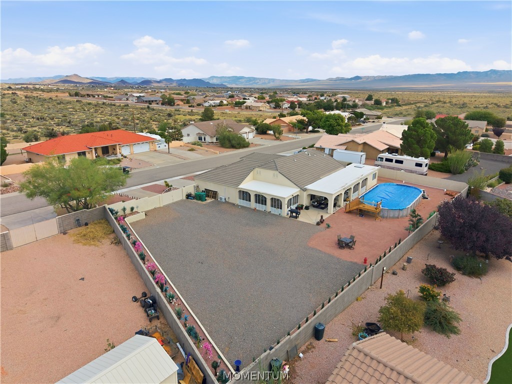 1208 E Cactus Valley Drive